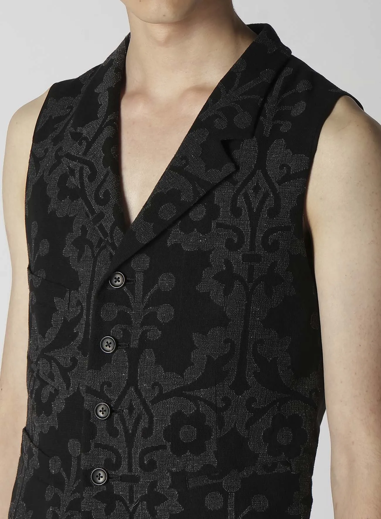 INDIAN LEFT DECORATIVE CLOTH VEST