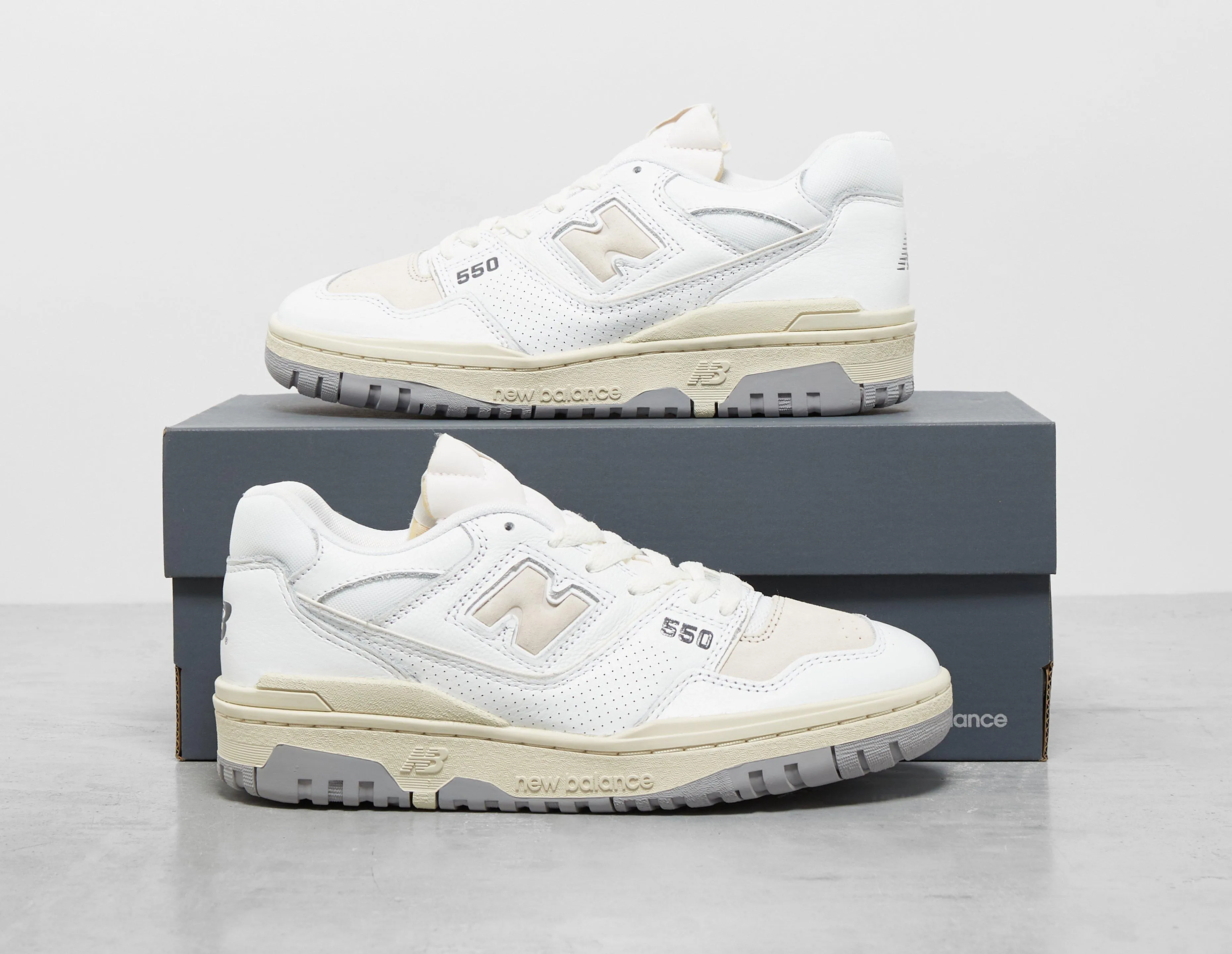 New Balance 550 Women's