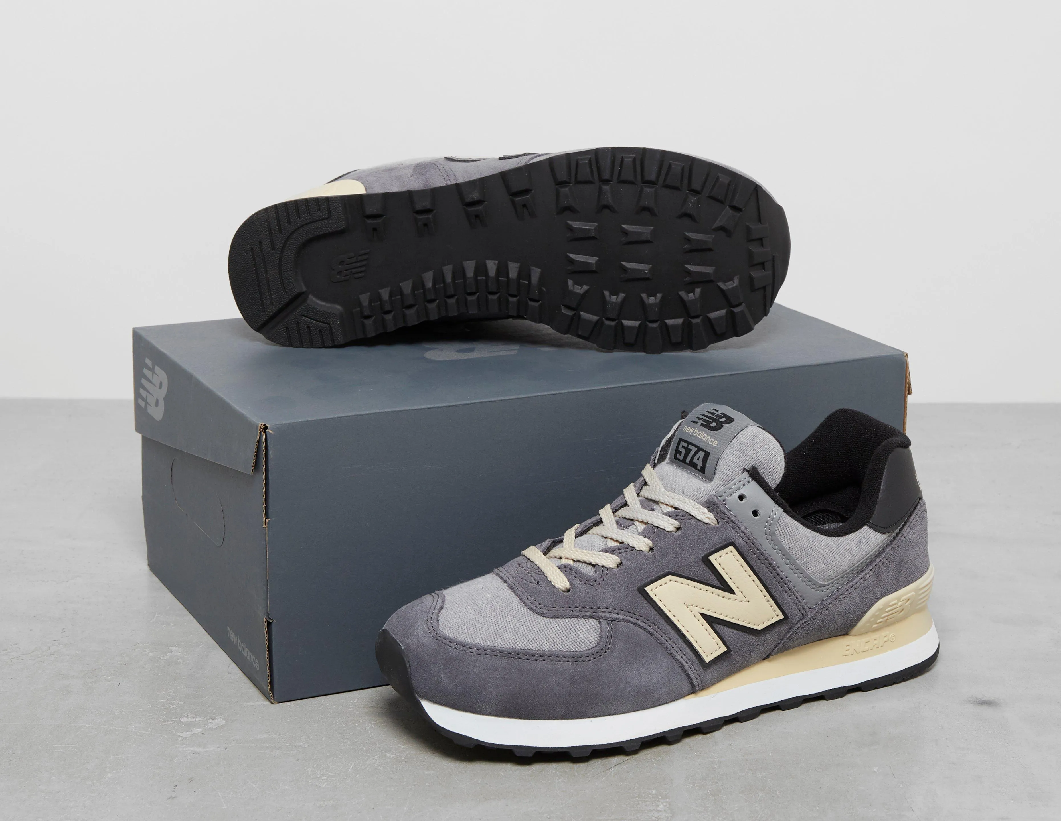 New Balance 574