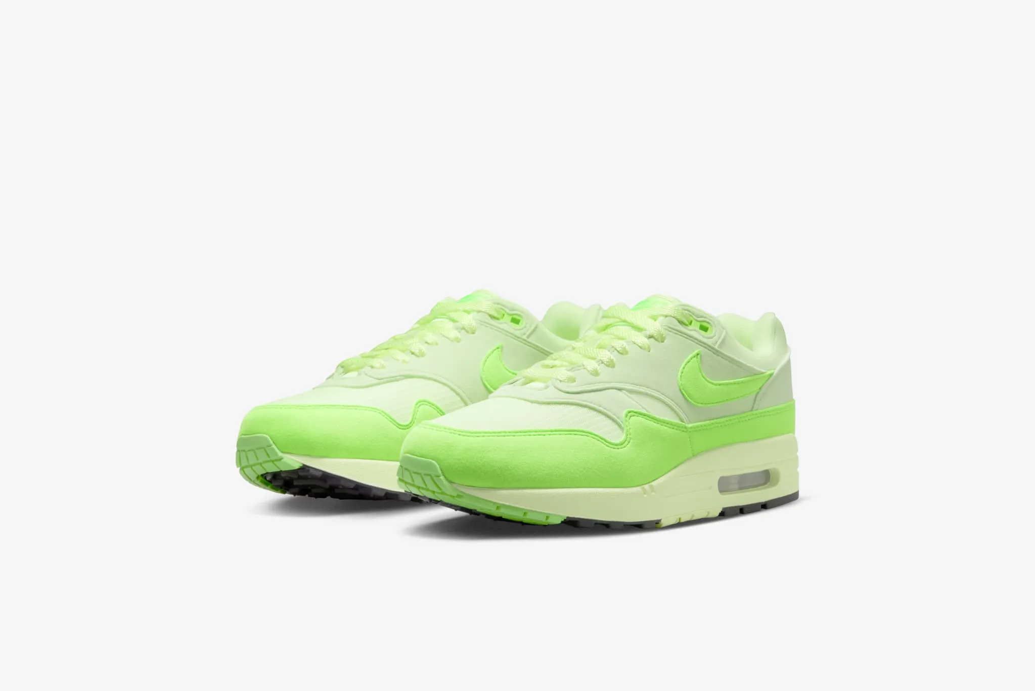 Nike Air Max 1  W - Vapor Green/Green Strike