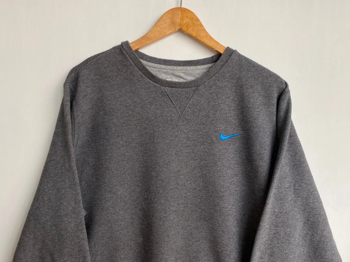 Nike sweatshirt (XL)