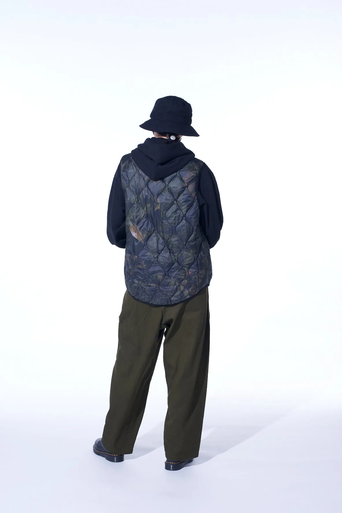 【S'YTE X TAION】DAHLIA CAMOUFLAGE QUILTED DOWN VEST