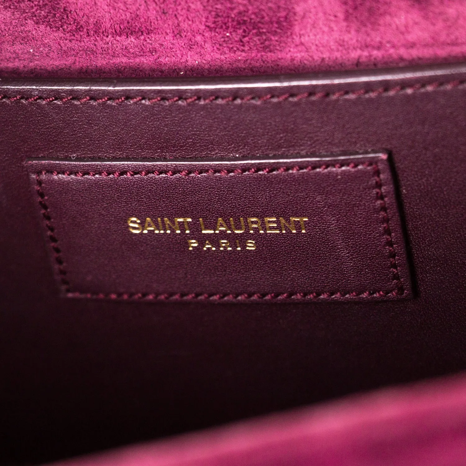 Yves Saint Laurent Lulu Medium Shoulder Bag